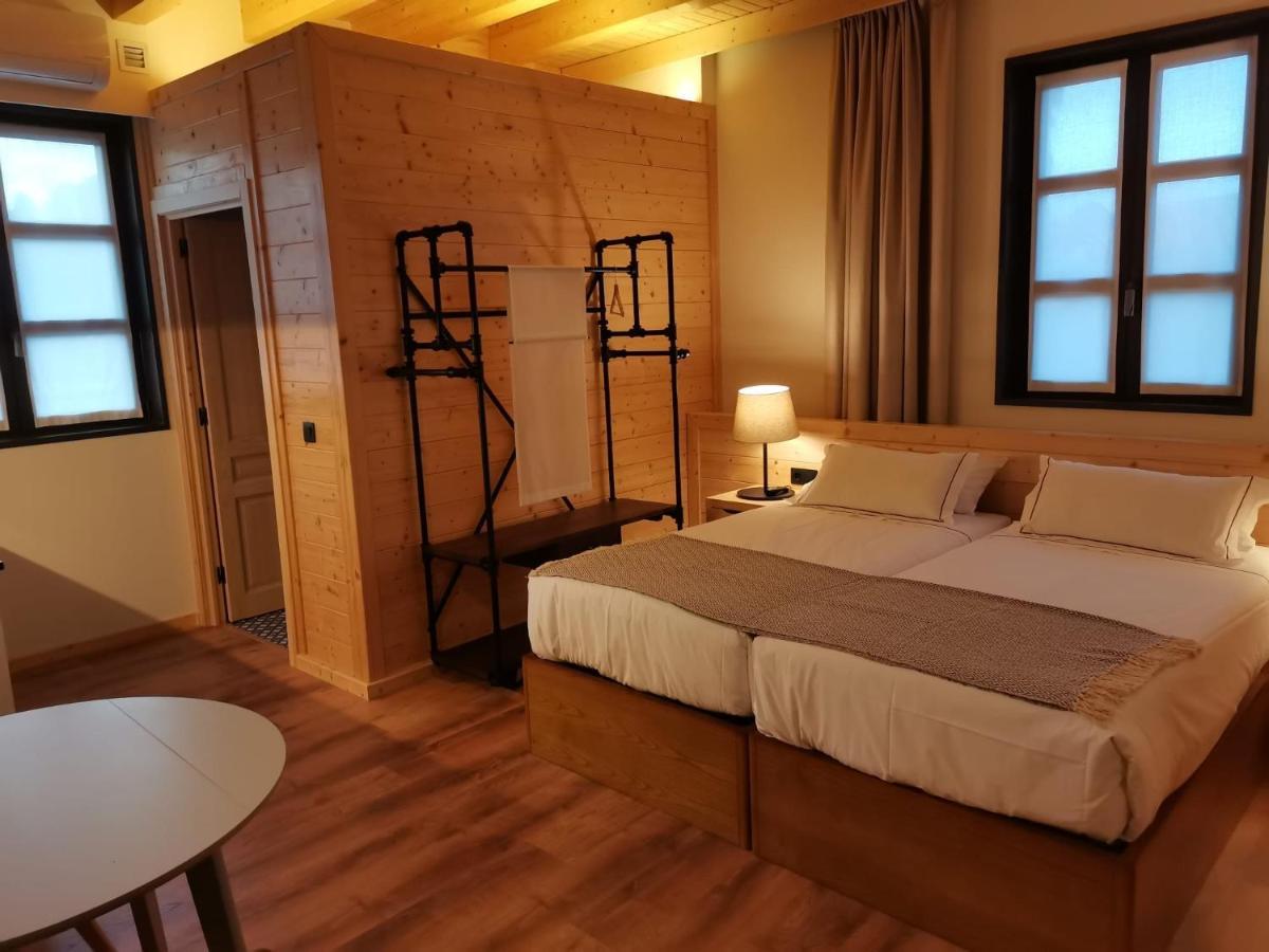 Apartamentos La Casina De Los Musicos Pola de Siero Exterior foto