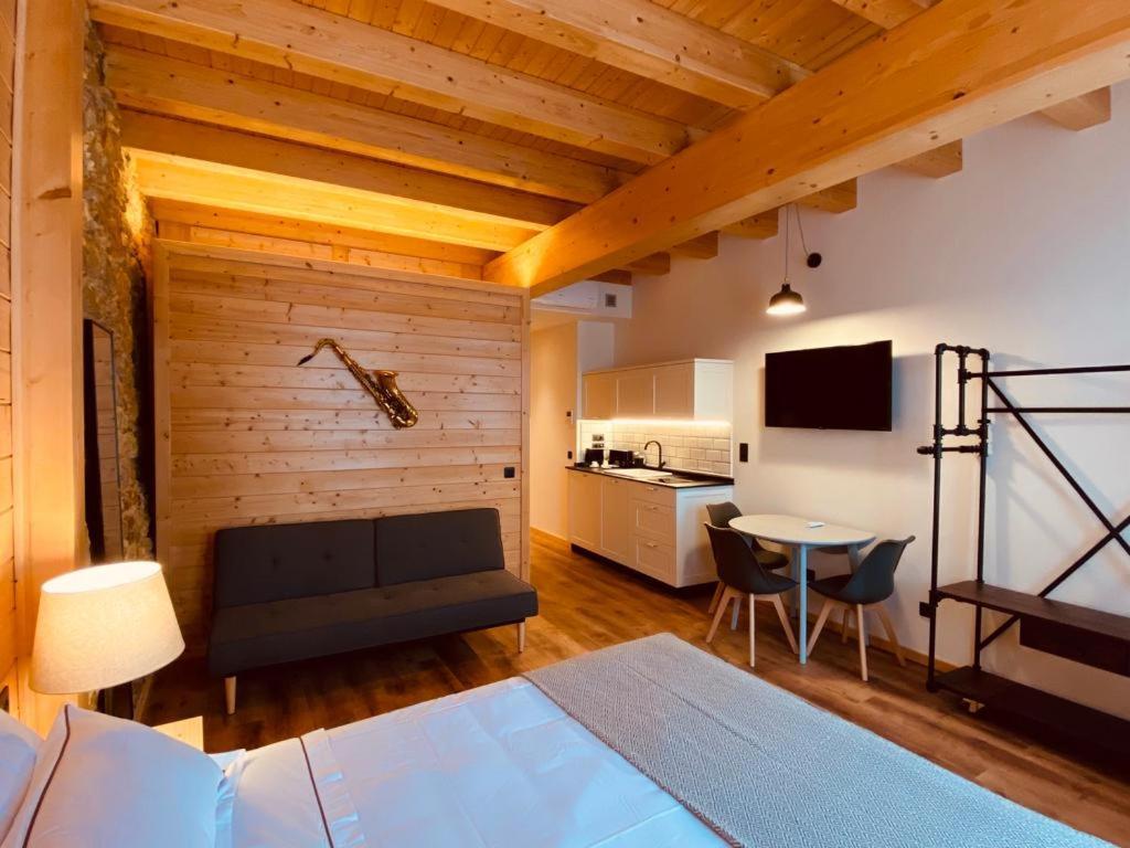 Apartamentos La Casina De Los Musicos Pola de Siero Exterior foto